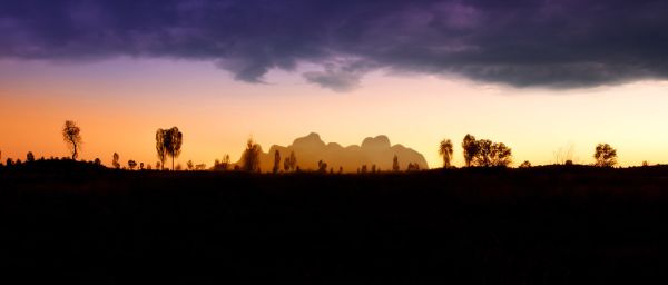 🌅 Day 4: Uluru Sunrise + Kata Tjuta