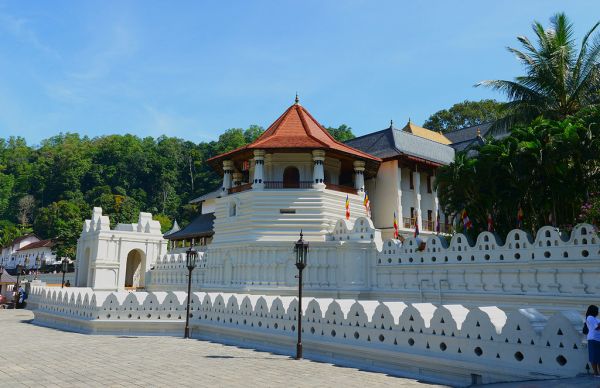🛕 Day 4: Kandy Sights