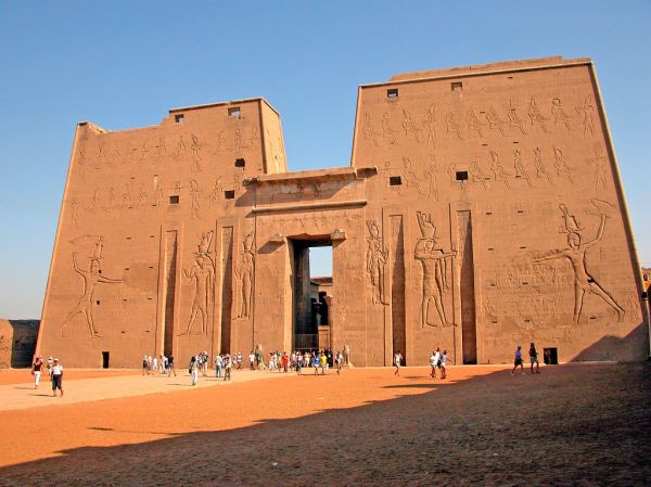 🛕 Day 5: Kom Ombo & Edfu