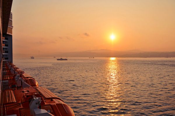 ⛴️ Day 4: Bosphorus Cruise + Free Time