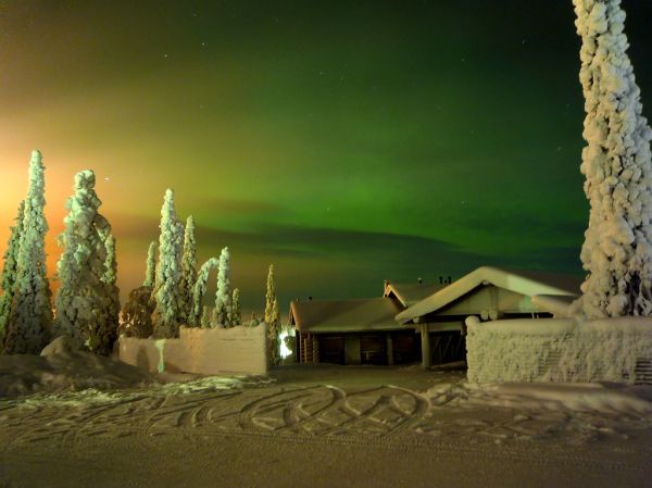 🛷 Day 6: Snowmobile + Aurora Finale