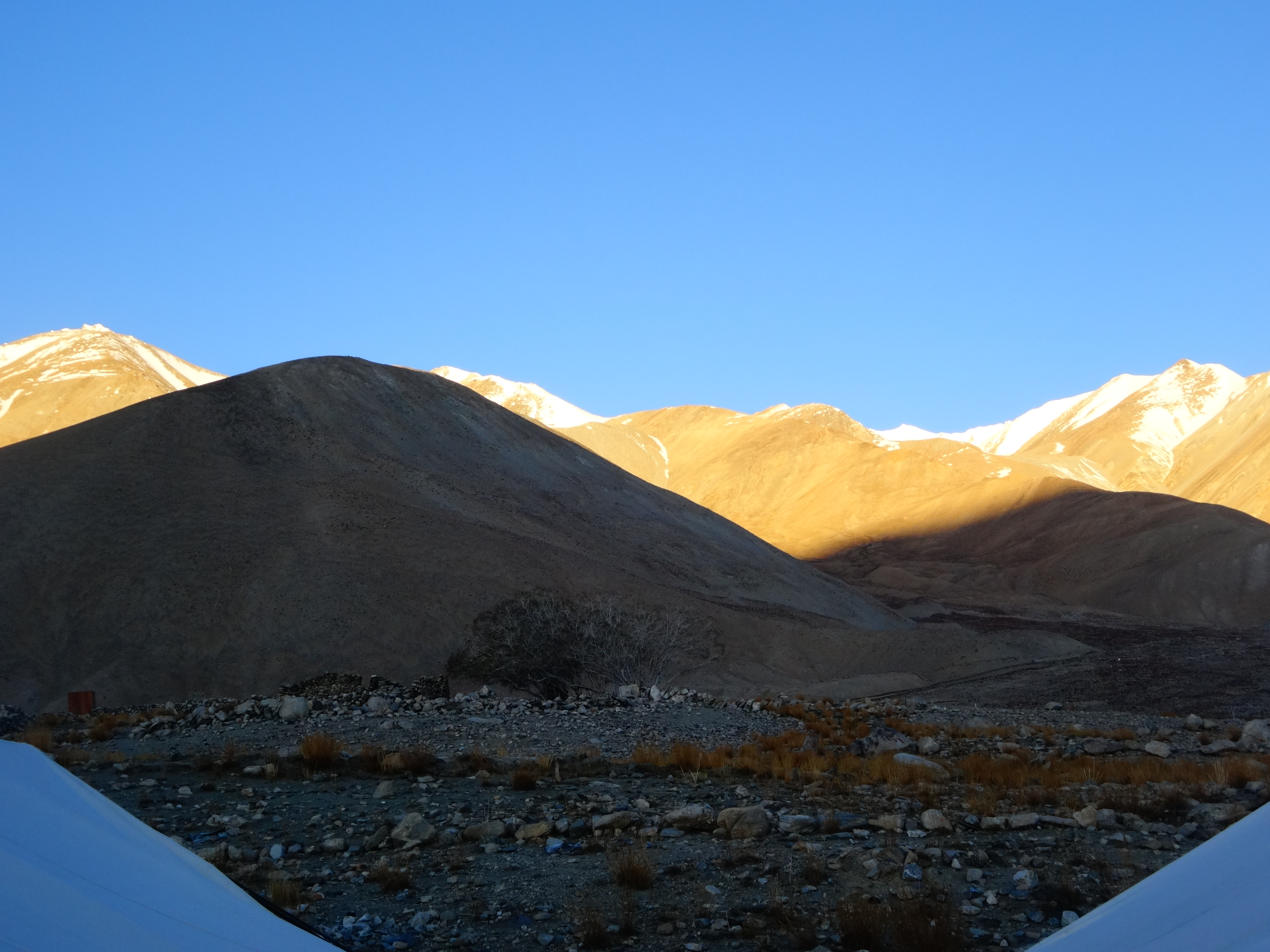 🌅 Day 5: Pangong Sunrise → Leh